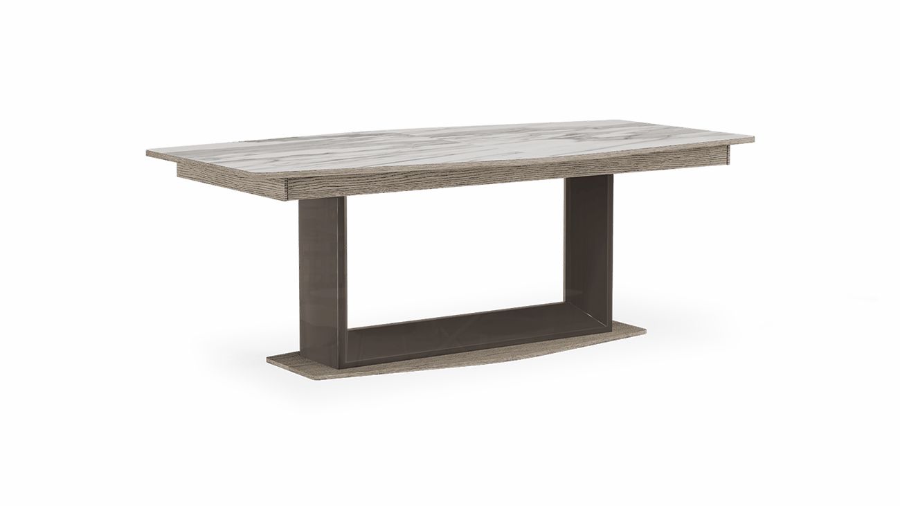 Mesa de jantar Lerc, Mobiliário Graça Interiores
